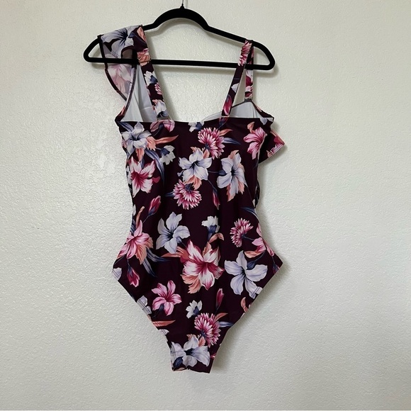 2/$30 Kona Sol one piece floral ruffle swimsuit with side ruching SZ 16W plus - Picture 10 of 14